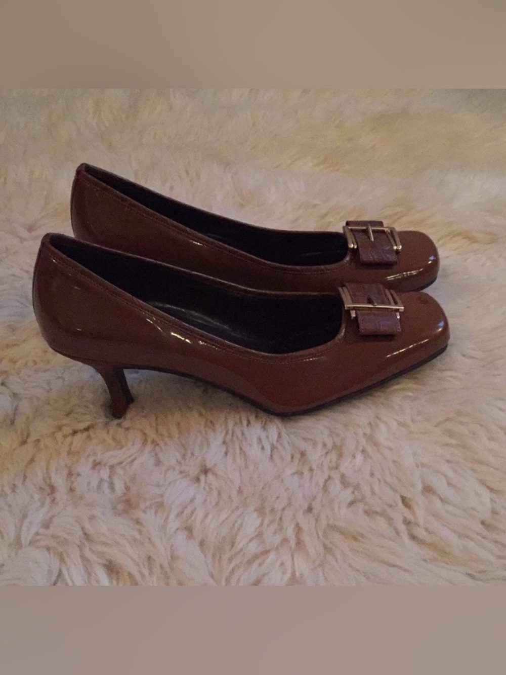 Covington Carmel Paton Leather Shine Heels